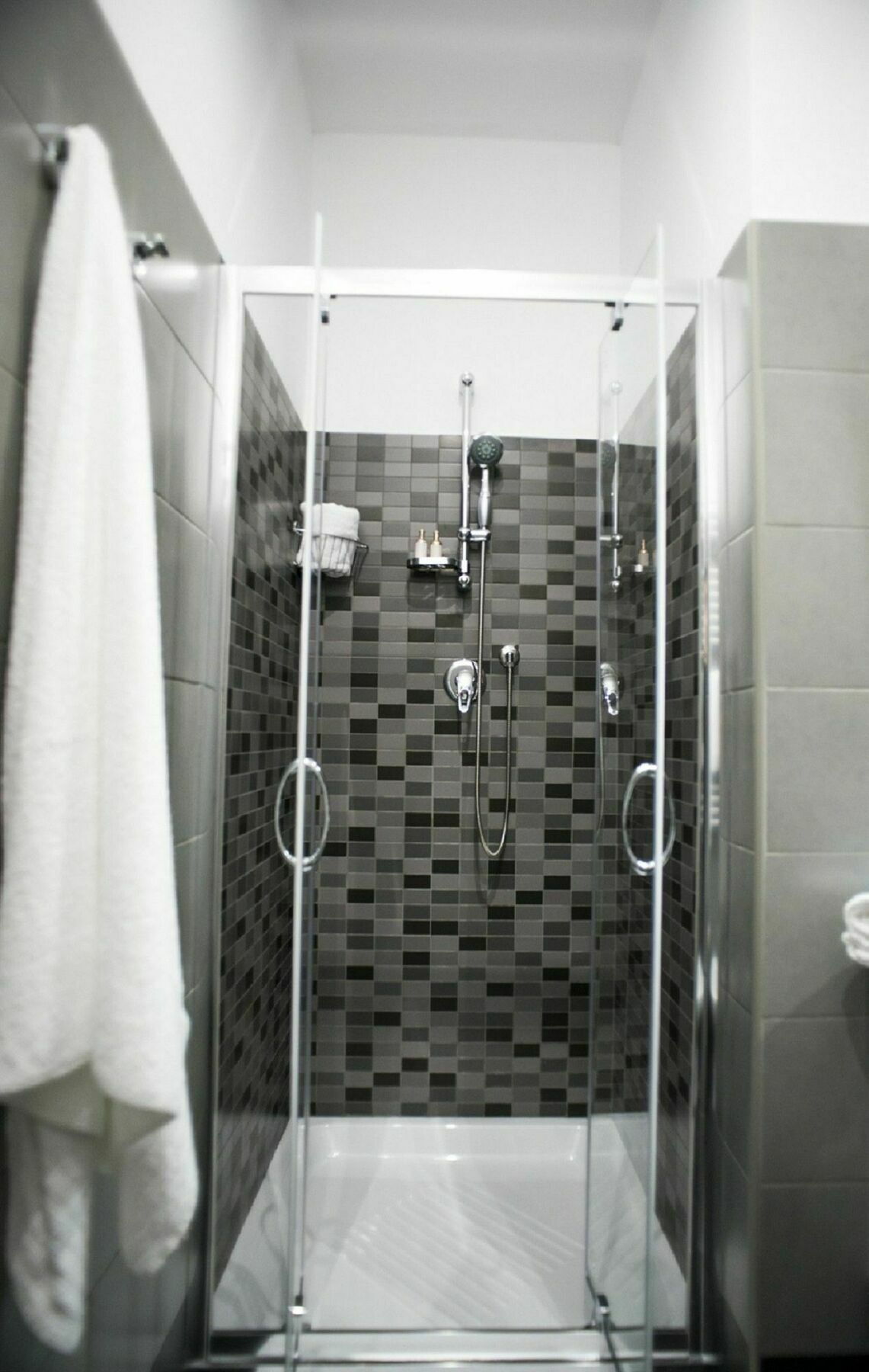 רומא Costantino Secondo Guest House מראה חיצוני תמונה